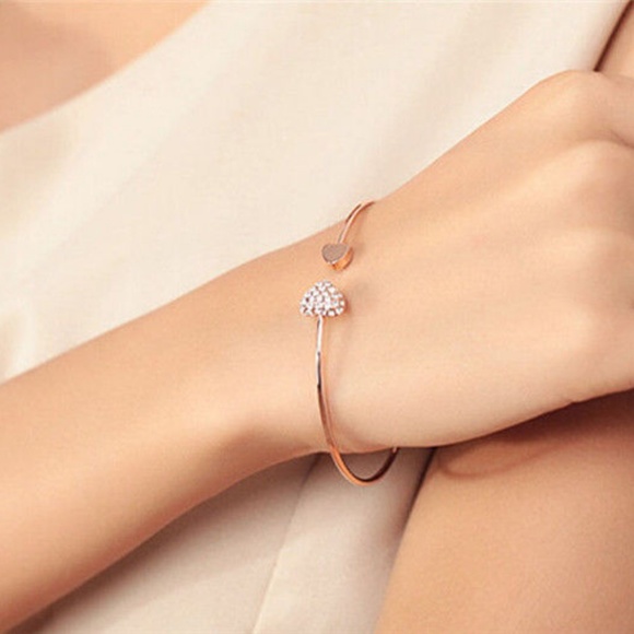 Gold Rhinestone Crystal Heart Cuff Bangle Bracelet - Picture 2 of 8